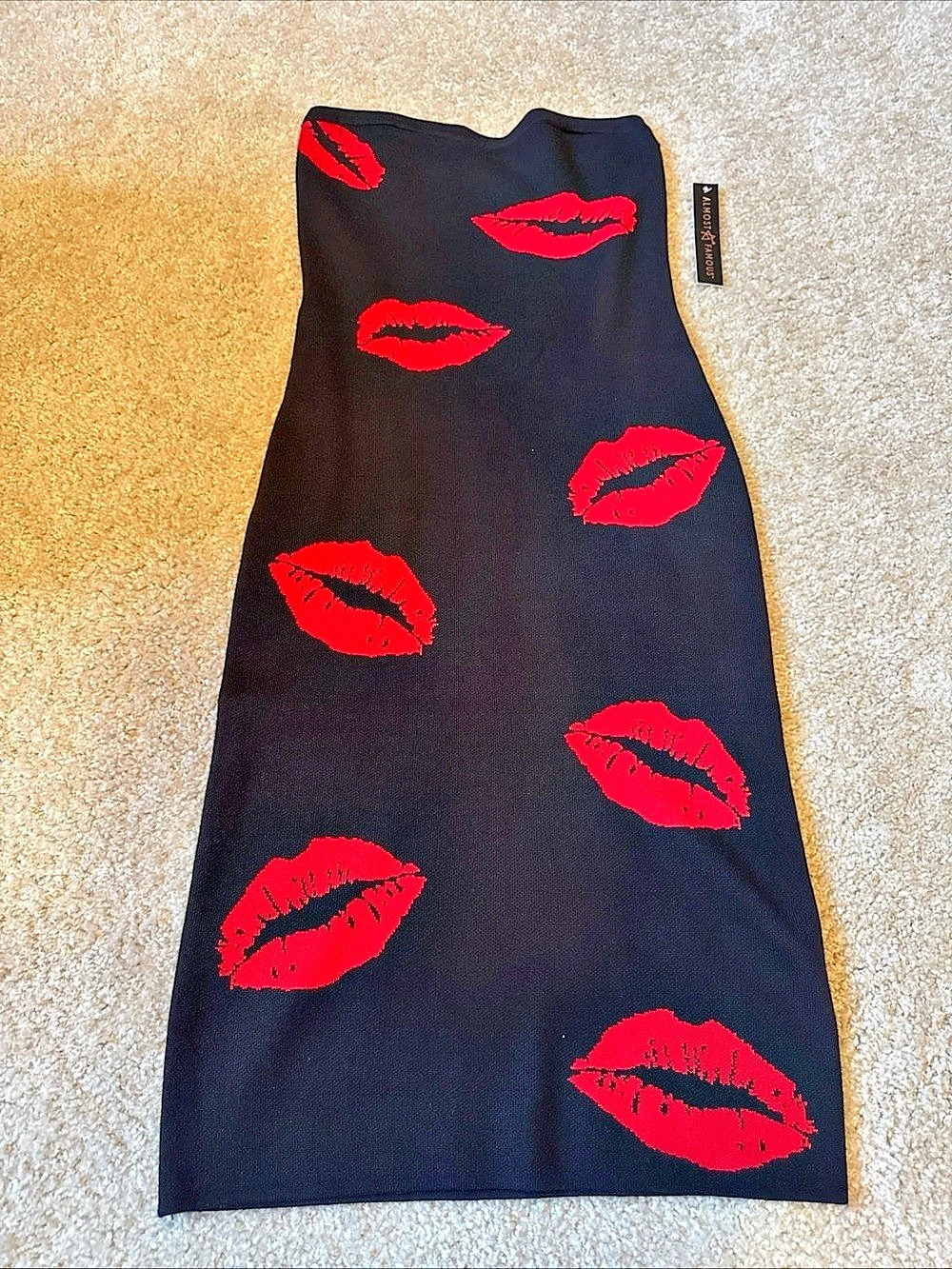 Almost Famous Lip Print Mini Dress in Black & Red Like New
